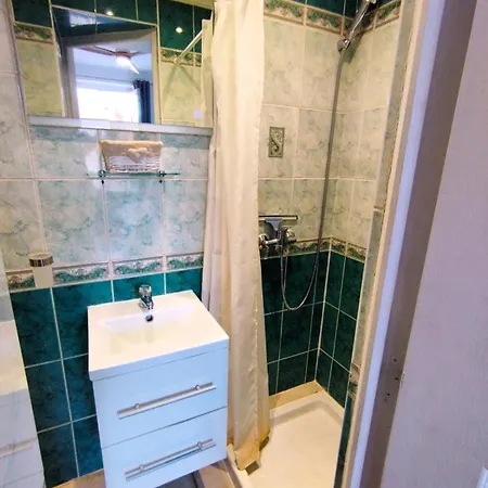 Charming Ideal For Congresses And Holidays Live In Gazagnaire *